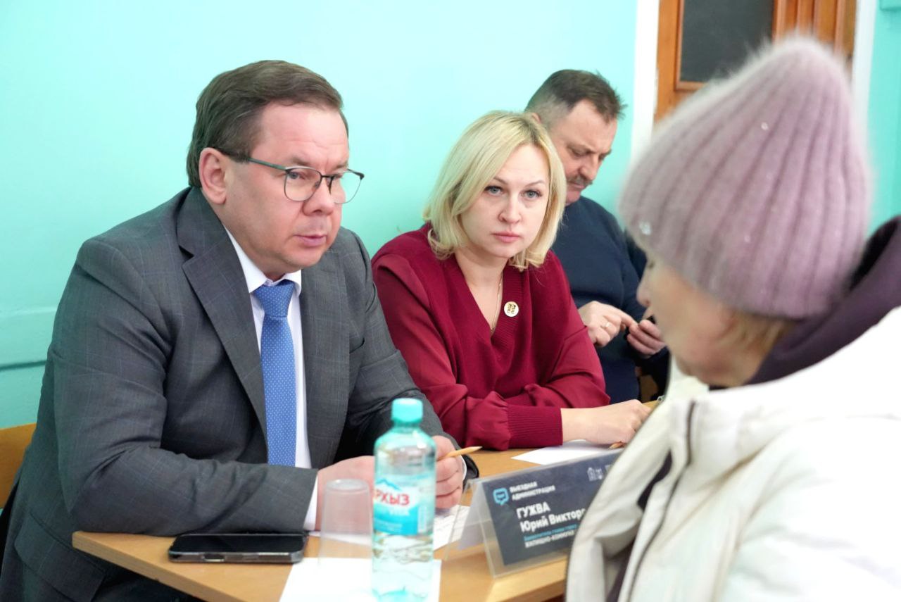 Встретились сегодня с жителями в Мишутине Встретились сегодня с жителями в Мишутине