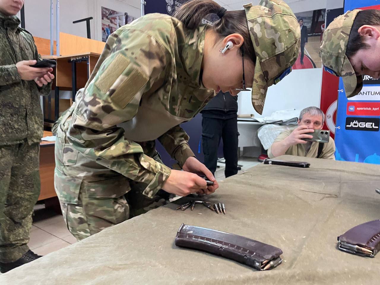 Михаил Собакин: Юнармейский отряд «Орленок» из Любучанской средней школы стал победителем «Первого кубка регионального отделения ВВПОД ЮНАРМИЯ Московской области по огневой подготовке, посвящённый Дню Защитника Отечества» Михаил Собакин: Юнармейский отряд «Орленок» из Любучанской средней школы стал победителем «Первого кубка регионального отделения ВВПОД ЮНАРМИЯ Московской области по огневой подготовке, посвящённый Дню Защитника Отечества»