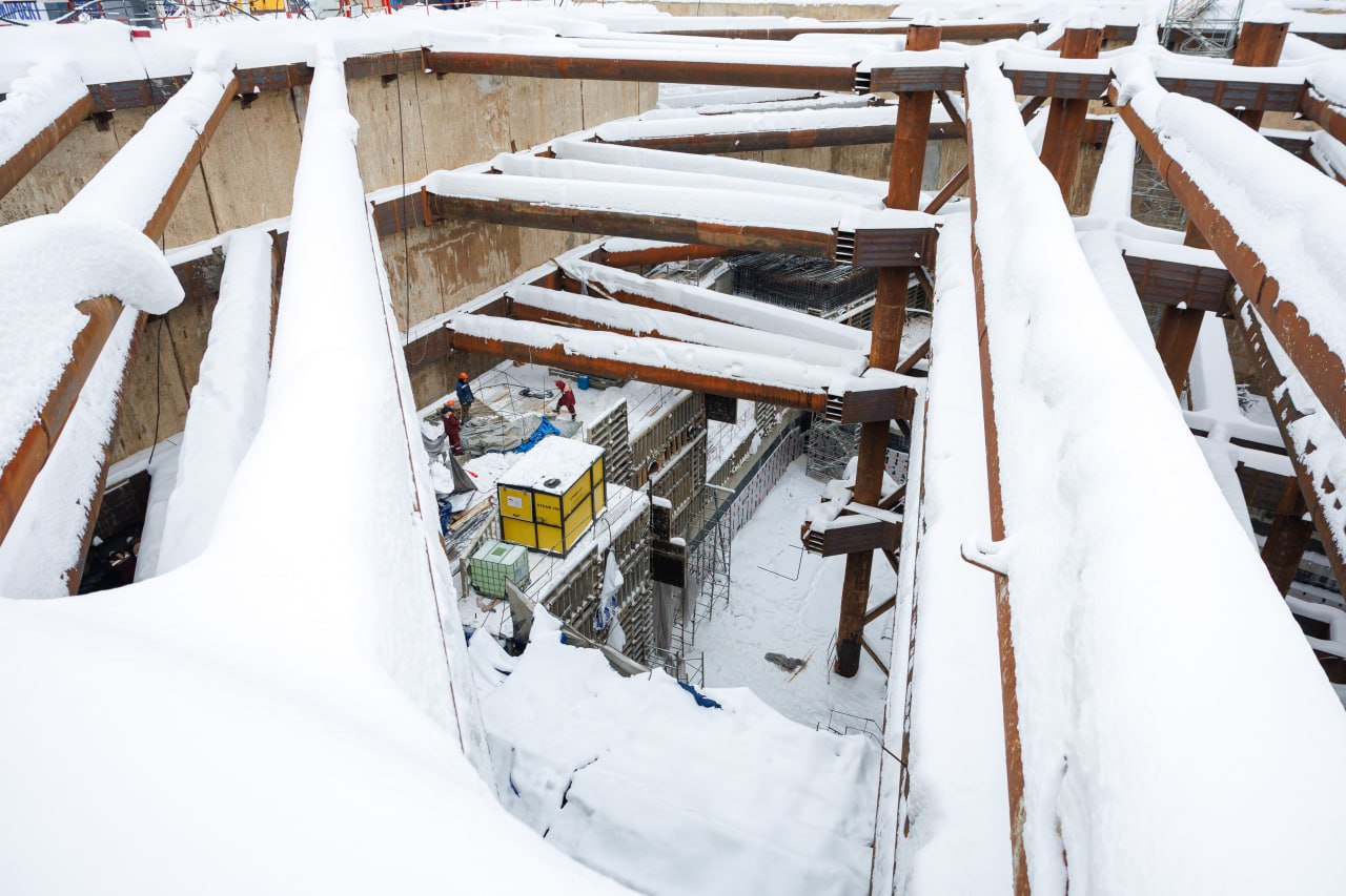 Андрей Воробьев: В Красногорске продолжается строительство станции метро «Липовая Роща» Андрей Воробьев: В Красногорске продолжается строительство станции метро «Липовая Роща»