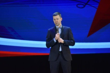 Сергей Юров: Единство во имя Отечества. Поприветствовал участников областного фестиваля солдатской песни «Единство во имя Отечества: музыка, объединяющая поколения», который прошел у нас в ДК «Балашиха»