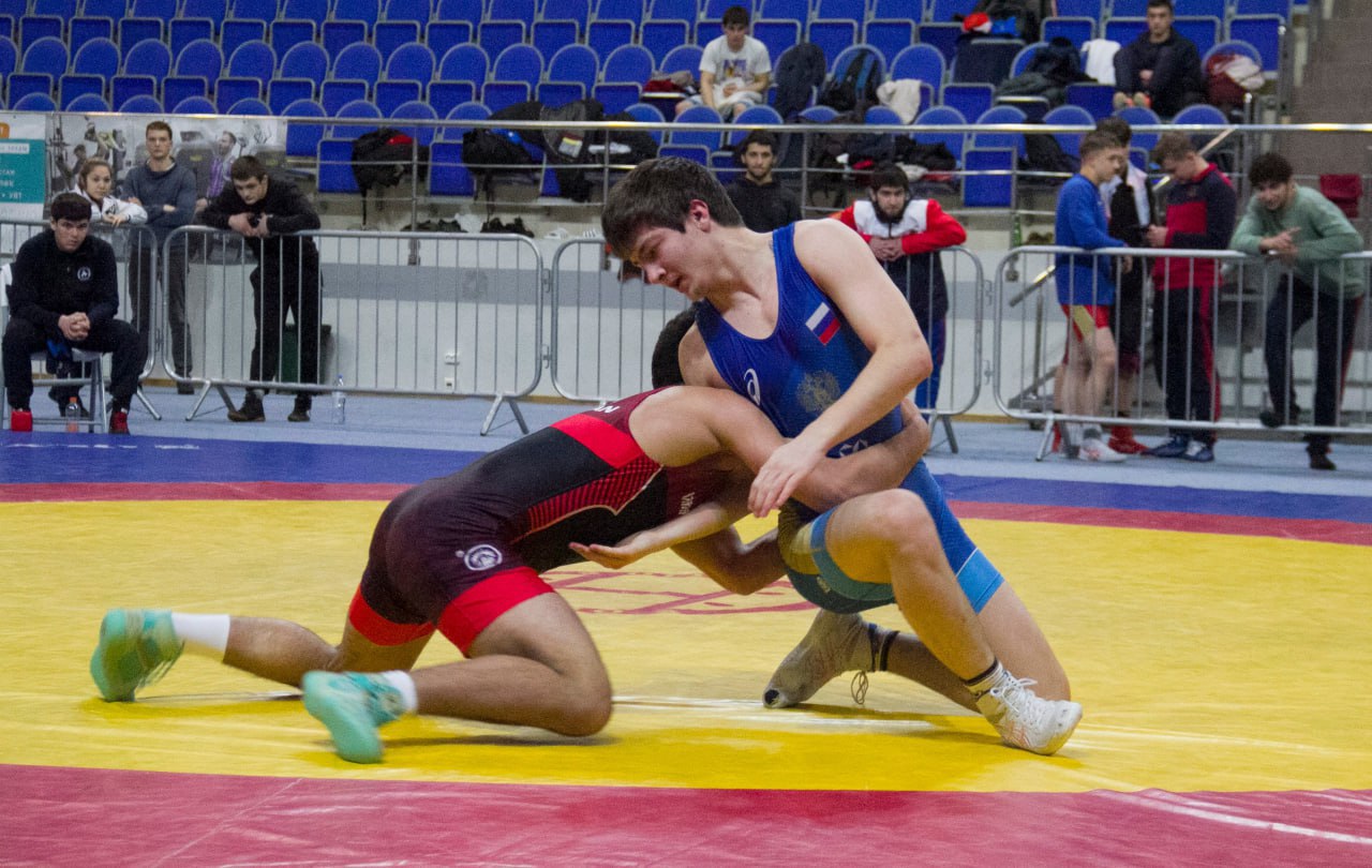 Областной турнир по вольной борьбе среди мужчин состоялся в Раменском Областной турнир по вольной борьбе среди мужчин состоялся в Раменском