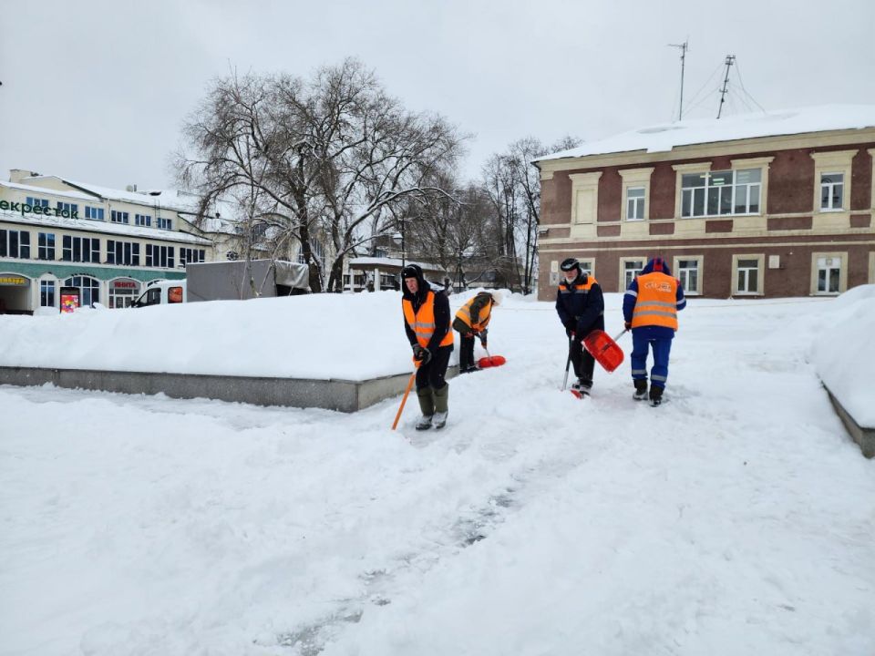 ���� �� ������: 77-������ ������� �������� ��������� ����� � ��������