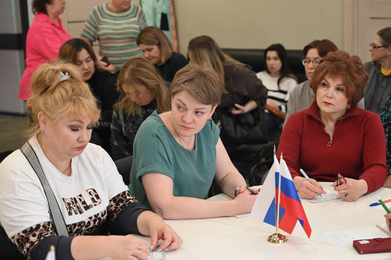 В Едином центре поддержки участников СВО и членов их семей прошёл приём жён и матерей военнослужащих, где им были проведены консультации по вопросам льгот, которые применяются к региональным тарифам для участников СВО В Едином центре поддержки участников СВО и членов их семей прошёл приём жён и матерей военнослужащих, где им были проведены консультации по вопросам льгот, которые применяются к региональным тарифам для участников СВО