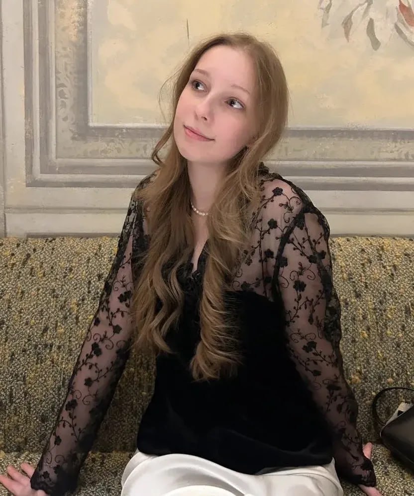 Поздравляем победителей и призеров регионального этапа Всероссийской олимпиады школьников по праву Поздравляем победителей и призеров регионального этапа Всероссийской олимпиады школьников по праву