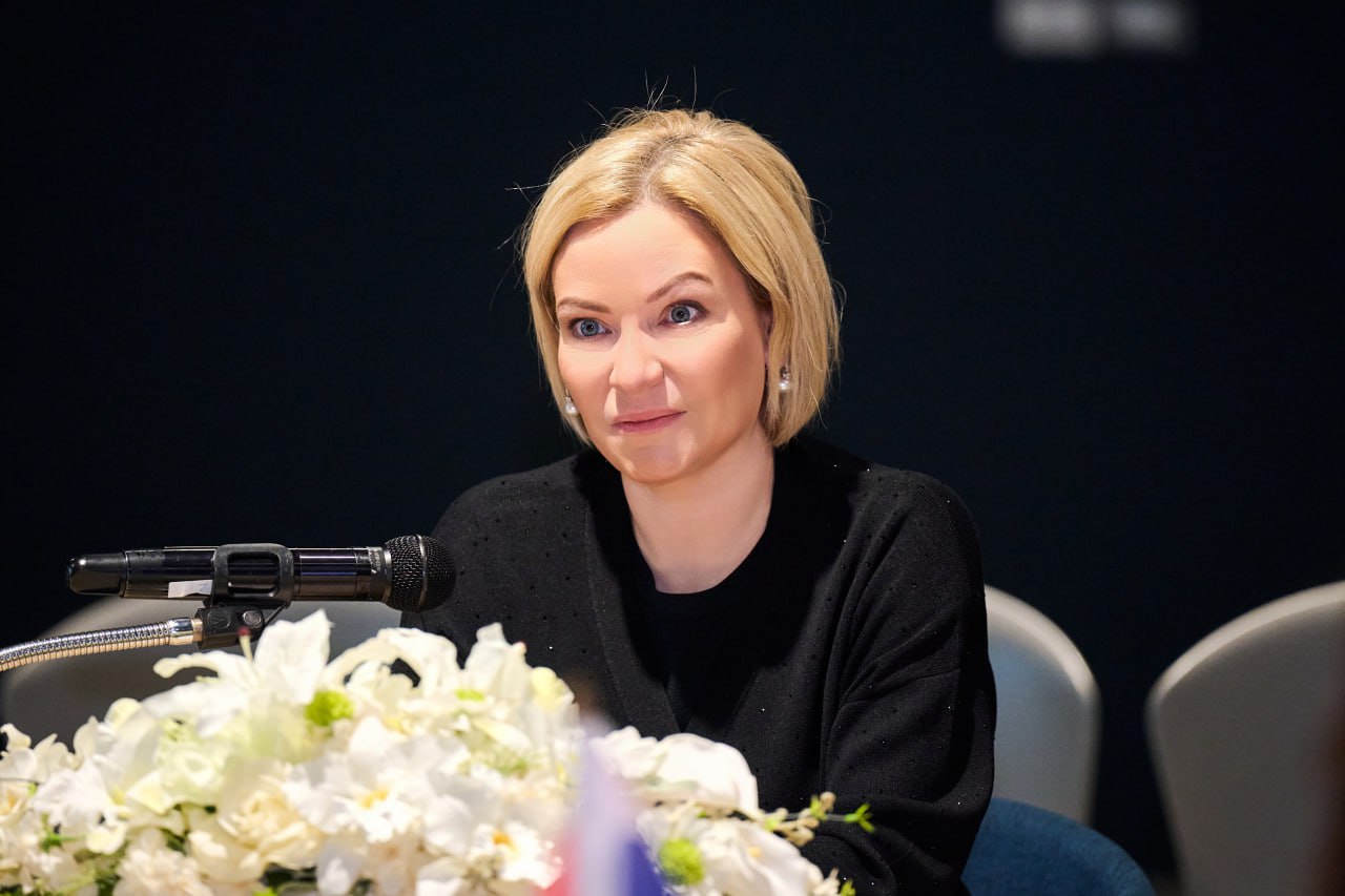 Министр культуры Ольга Любимова приняла участие в открытии «Русских сезонов» в Таиланде Министр культуры Ольга Любимова приняла участие в открытии «Русских сезонов» в Таиланде