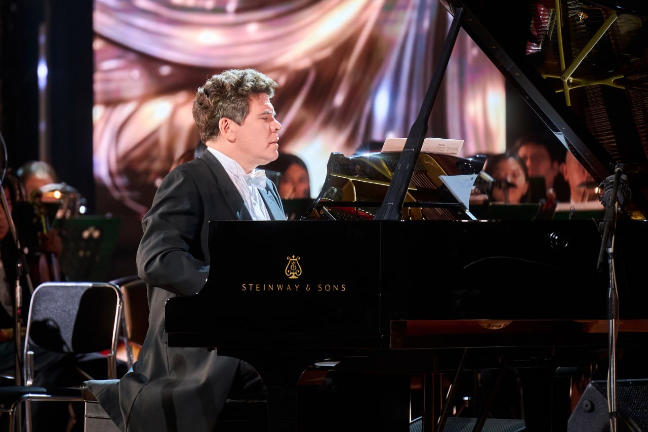 Ольга Любимова: Приняла участие в открытии «Русских сезонов» в Таиланде Ольга Любимова: Приняла участие в открытии «Русских сезонов» в Таиланде