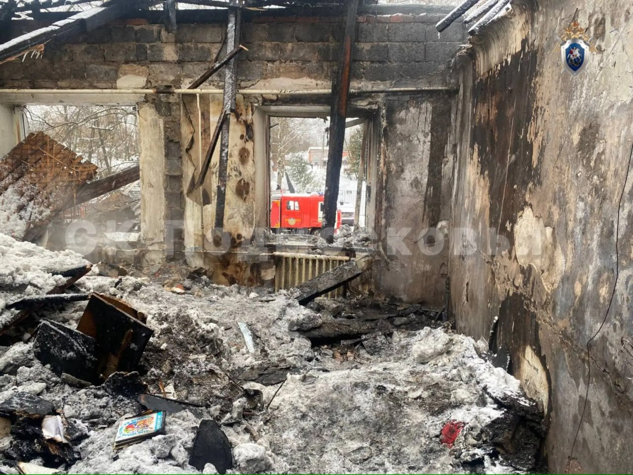 Двое мужчин и 10-летний ребенок пострадали в результате взрыва газа в одной из квартир в подмосковном поселке Икша, возбуждено уголовное дело, сообщает СК