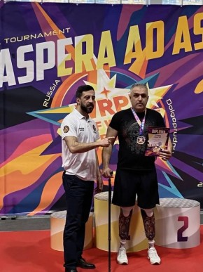 � �. ������������ ������ ������������� ������ �Per aspera ad astra�, ��������� ���������� ������� � ����� ������������� �����������: �� ������������� ������������� �� ���������� ����������� � �������������