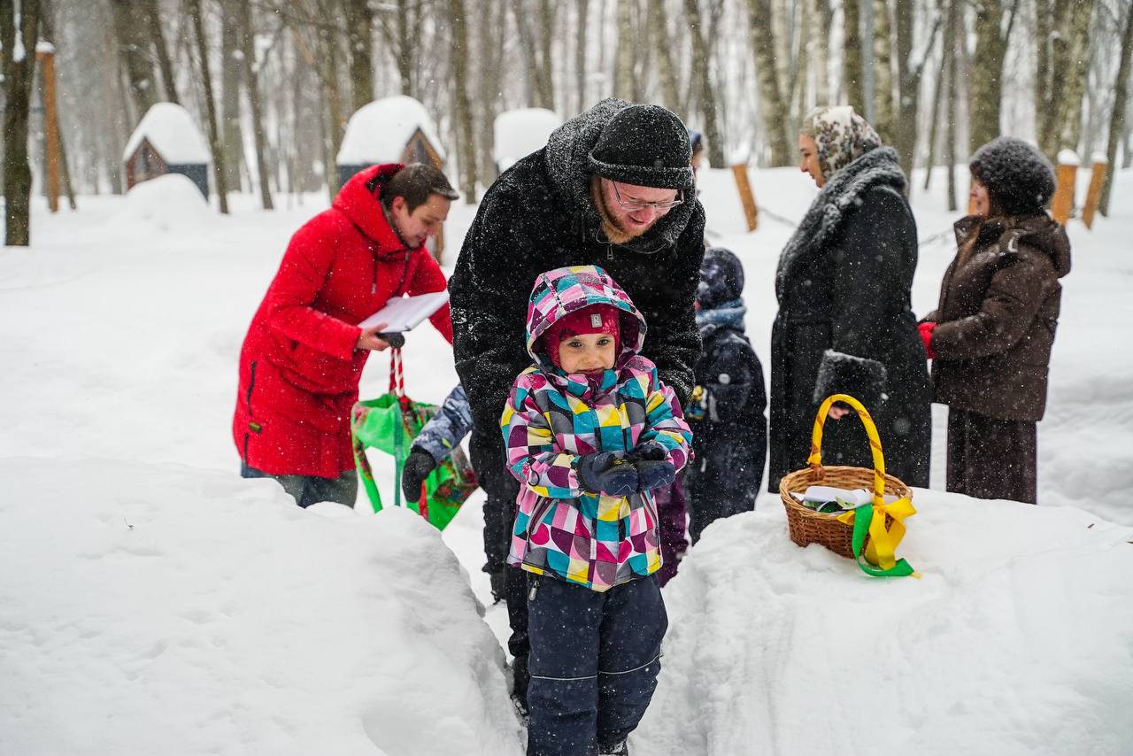 Эко-программа в Химках раскрыла тайны зимнего парка Толстого Эко-программа в Химках раскрыла тайны зимнего парка Толстого
