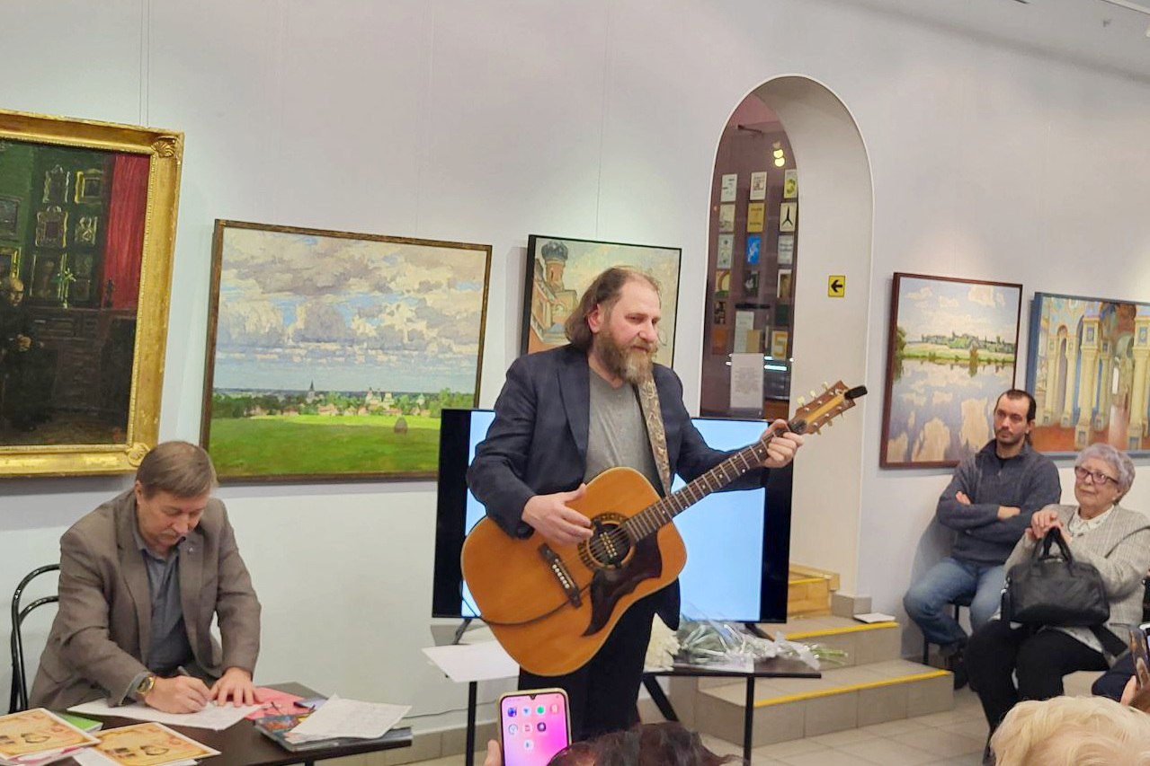 Юбилейная встреча «кедринцев» прошла в Мытищах Юбилейная встреча «кедринцев» прошла в Мытищах