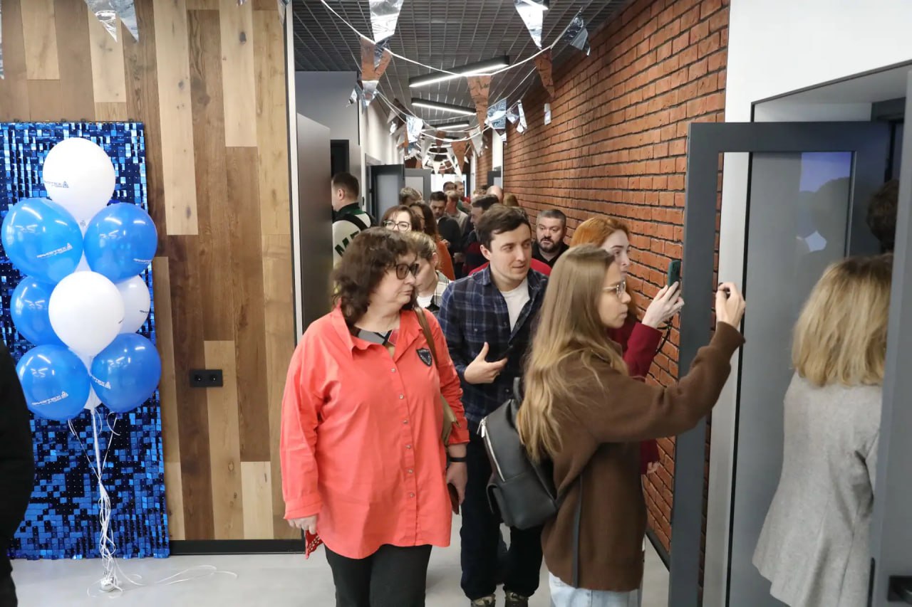 Не по дням, а по часам: кампус МФТИ в Долгопрудном прирастает новыми корпусами Не по дням, а по часам: кампус МФТИ в Долгопрудном прирастает новыми корпусами