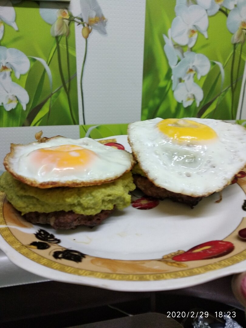 Кето бургеры: новый взгляд на привычный фаст-фуд