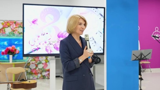 Юлия Купецкая: В преддверии самого нежного весеннего праздника поздравили прекрасных участниц клуба «Активное долголетие»