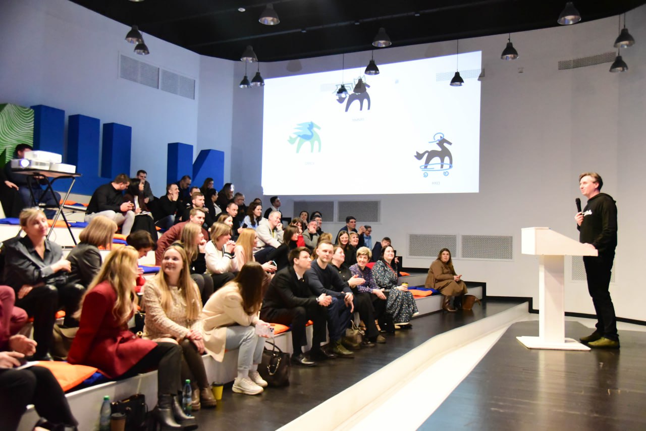 Круглый стол по вопросу формирования антитеррористического мировоззрения у молодежи прошел в Мытищах Круглый стол по вопросу формирования антитеррористического мировоззрения у молодежи прошел в Мытищах