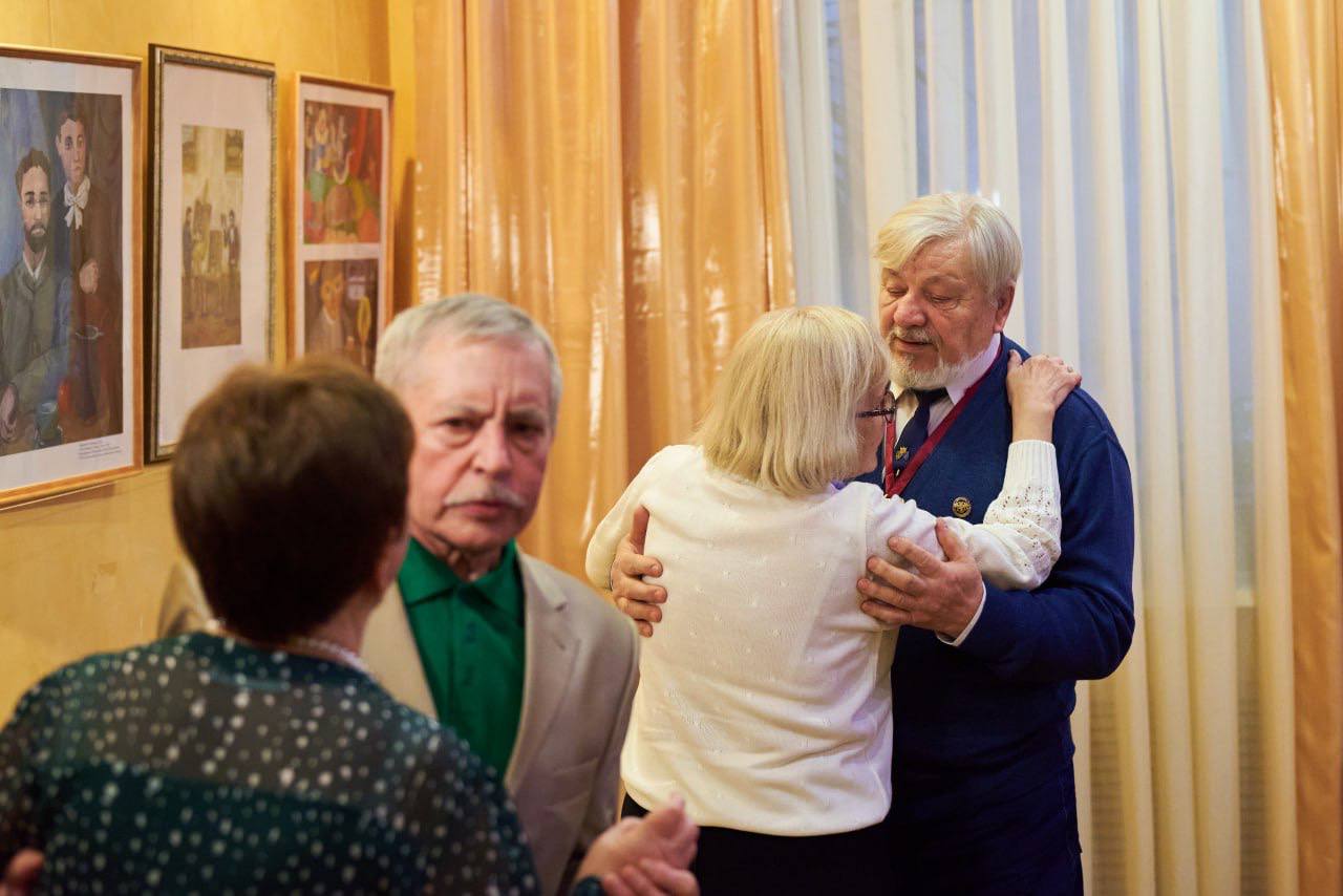 Михаил Собакин: В канун праздника весны 8 Марта чествовали юбиляров семейной жизни Михаил Собакин: В канун праздника весны 8 Марта чествовали юбиляров семейной жизни