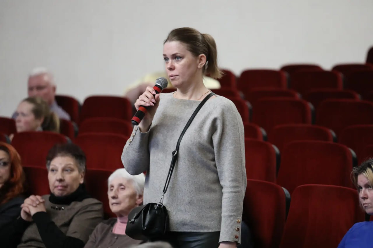 «Управдом» в Долгопрудном: на форуме обсудили проблемы ЖКХ «Управдом» в Долгопрудном: на форуме обсудили проблемы ЖКХ