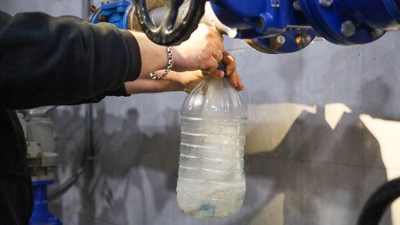 В доме № 1 по улице Крупской провели комплексные работы по промывке сетей водоснабжения В доме № 1 по улице Крупской провели комплексные работы по промывке сетей водоснабжения