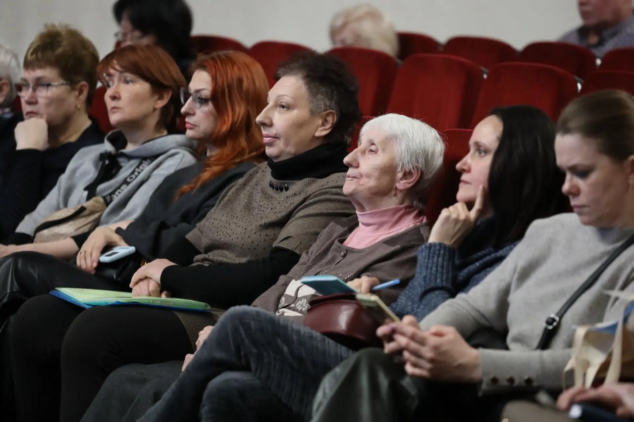 «Управдом» в Долгопрудном: на форуме обсудили проблемы ЖКХ «Управдом» в Долгопрудном: на форуме обсудили проблемы ЖКХ