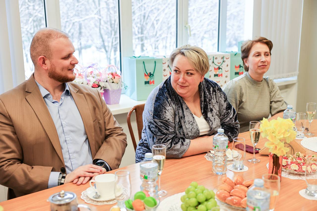 Юлия Купецкая: Теплая встреча с хранительницами деревень и поселков! Юлия Купецкая: Теплая встреча с хранительницами деревень и поселков!