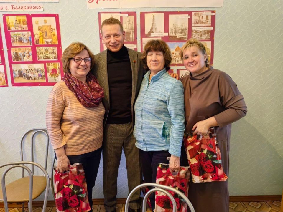 � ���������� 8 ����� � ����������� ������ �������� ������, ������� ������ ����� � ��������� �������������� � �������