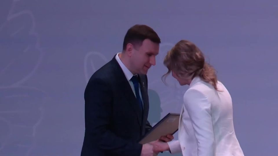 � ������� ������ ���������� ������� � 8 �����