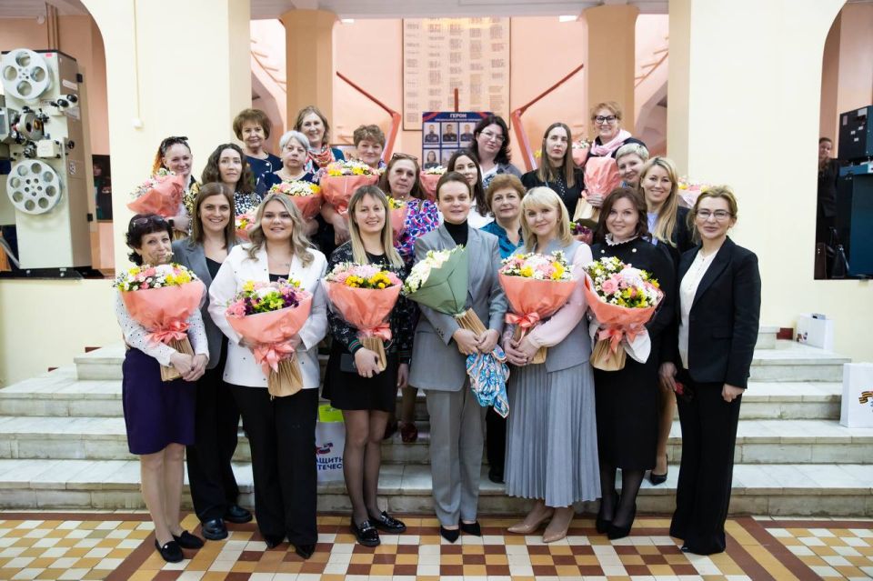 Анна Цивилева: В преддверии Международного женского дня встретилась с матерями и женами участников СВО, которые занимаются волонтерской, общественной деятельностью, реализуют социальные проекты