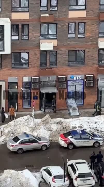 ����� ��������� � ��������� ����� � ������������ ���������, �������� ���