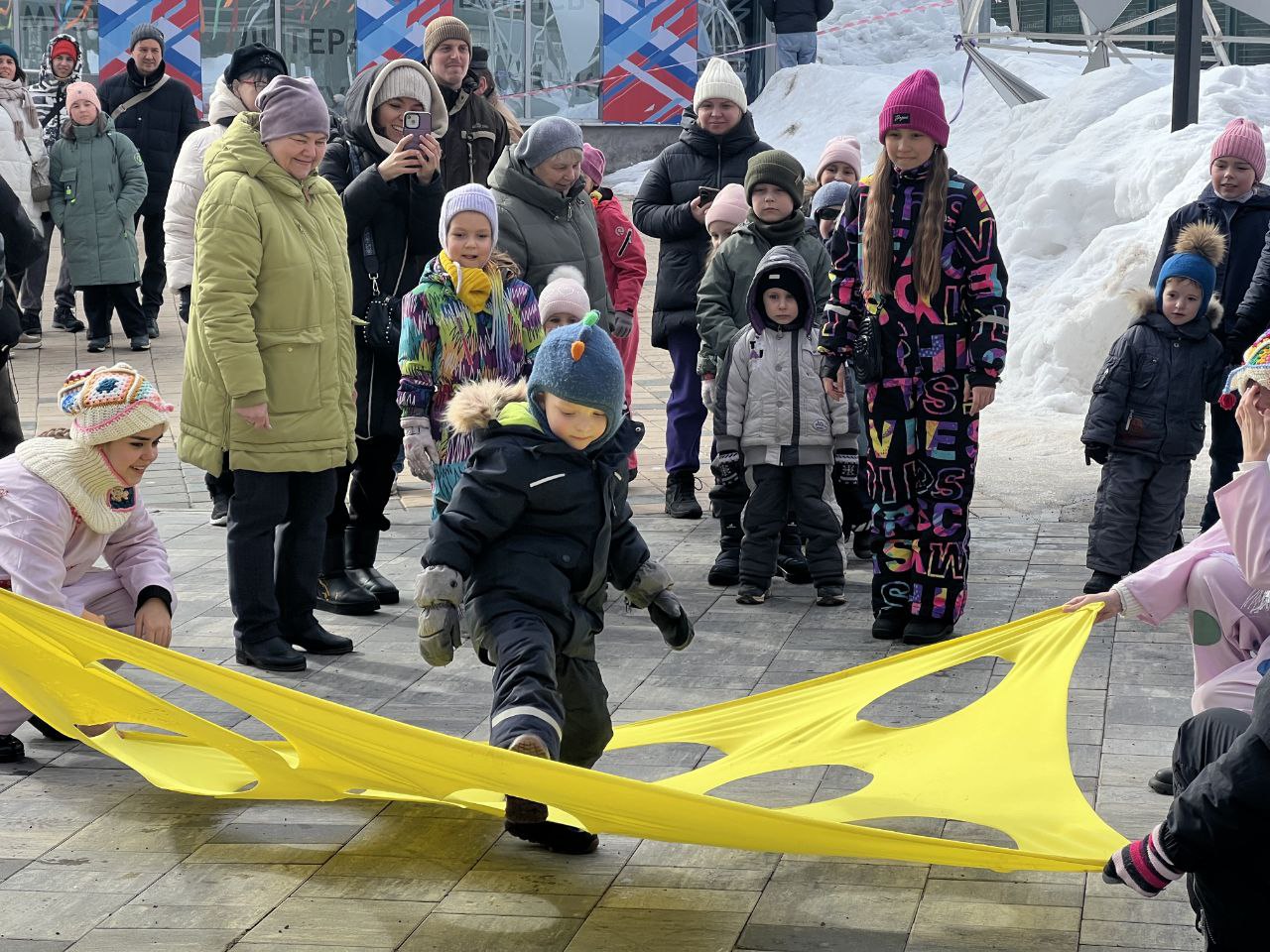 «Мелодия весны»: в парке Толстого отметили Международный женский день «Мелодия весны»: в парке Толстого отметили Международный женский день