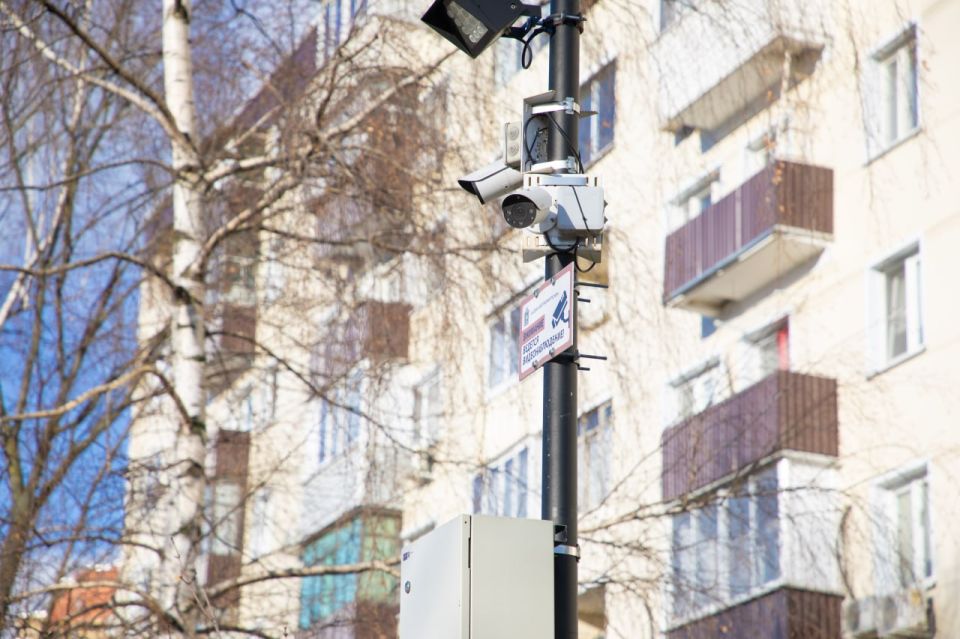 Чистота во дворах: С начала года ИИ помог устранить уже более 50 тыс