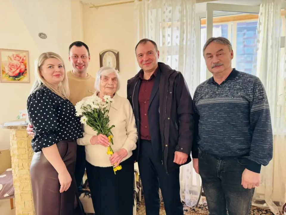 ���������� �������� ������ ������ �������� ������� ���������� �� 100-������ ������� �� ����� ���������� ������