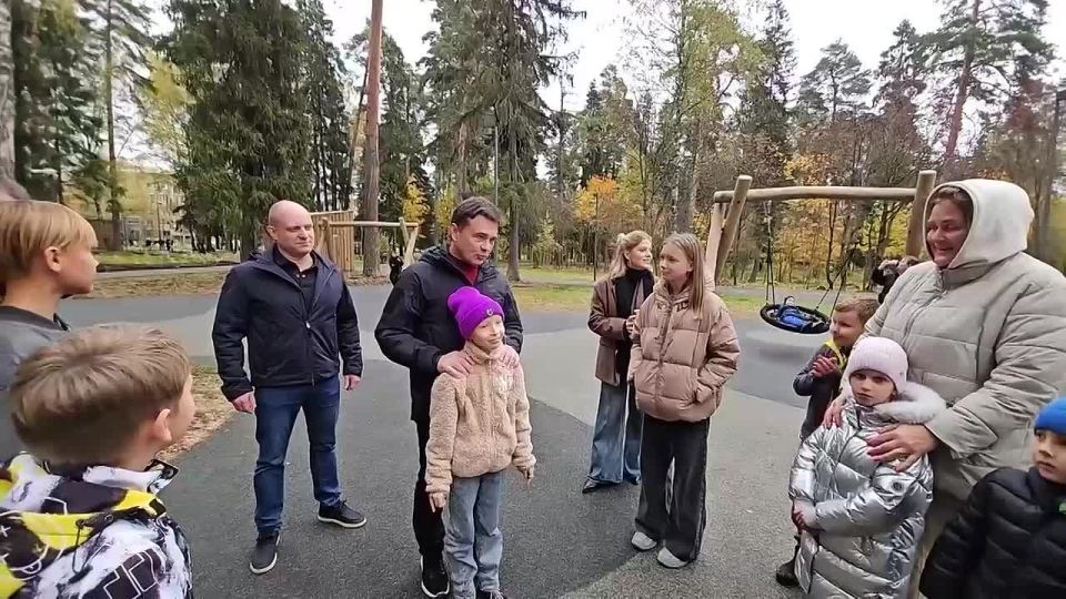 ������ ������������: 12 ����� 1947 ���� ������ ������� ������� � �������� ���� ���������� � ����� ��������� ���������� ������������� � ������� ����������� ������