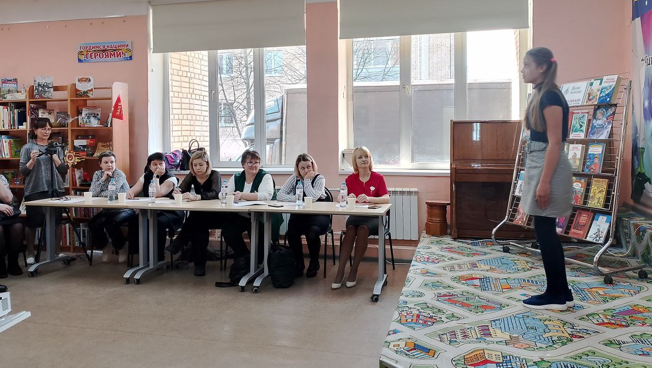 В чеховской Детской библиотеке прошел муниципальный этап конкурса «Живая классика-2026» В чеховской Детской библиотеке прошел муниципальный этап конкурса «Живая классика-2026»
