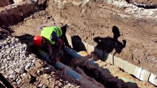 С днём работников бытового обслуживания и жилищно-коммунального хозяйства!