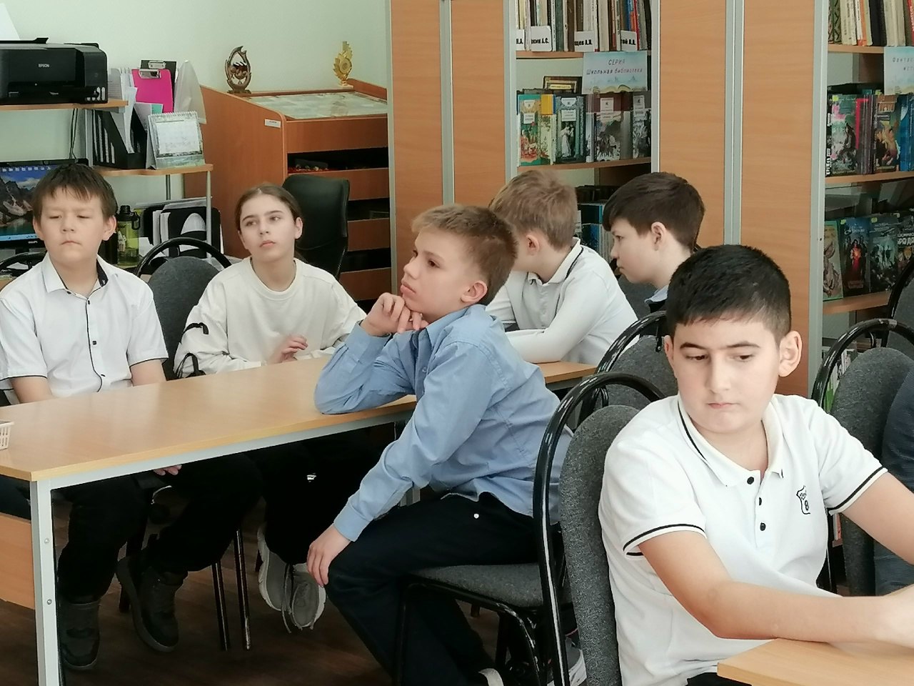 Чтение-размышление, ко Дню православной книги, «Светлые истории» прошли в Шараповской сельской библиотеке Чтение-размышление, ко Дню православной книги, «Светлые истории» прошли в Шараповской сельской библиотеке