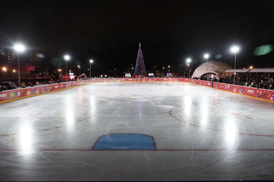 Спасибо за этот сезон: каток в Центральном парке Победы закрывается до зимы