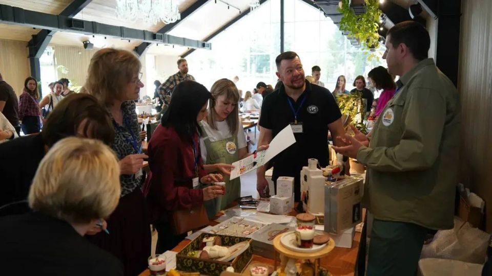 Открыт прием заявок на IV Межрегиональный конкурс «Туристский сувенир Золотого кольца»