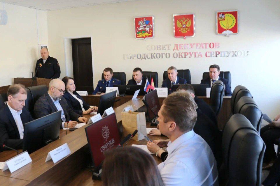 Глава муниципалитета Алексей Шимко принял участие в заседании окружного Совета депутатов под председательством Михаила Шульги