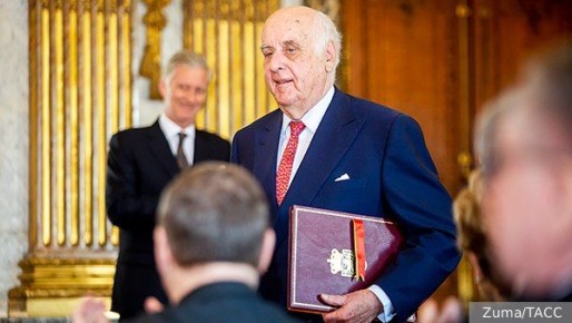 Один из основателей Евросоюза, бельгийский аристократ Этьен Давиньон попал под суд за причастность к совершенному десятилетия назад убийству еще более легендарного политика – африканского борца против колониализма Патриса...