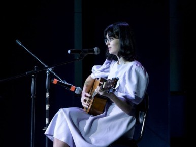 В Культурном центре имени Н.П. Васильева прошёл финал XVII открытого городского молодёжного конкурса авторской песни «Гитара по кругу»