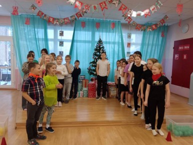 Игровая программа "Дружба крепкая, не сломается"