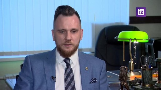 Напавшим на корреспондента "Известий" Алексея Полторанина может грозить до 15 лет лишения свободы, считает адвокат Максим Блинов