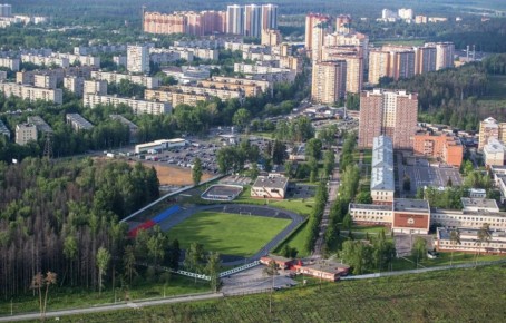 Часть магазинов сети жестких дискаунтеров «Светофор» столкнулась в 2025 году со снижением выручки