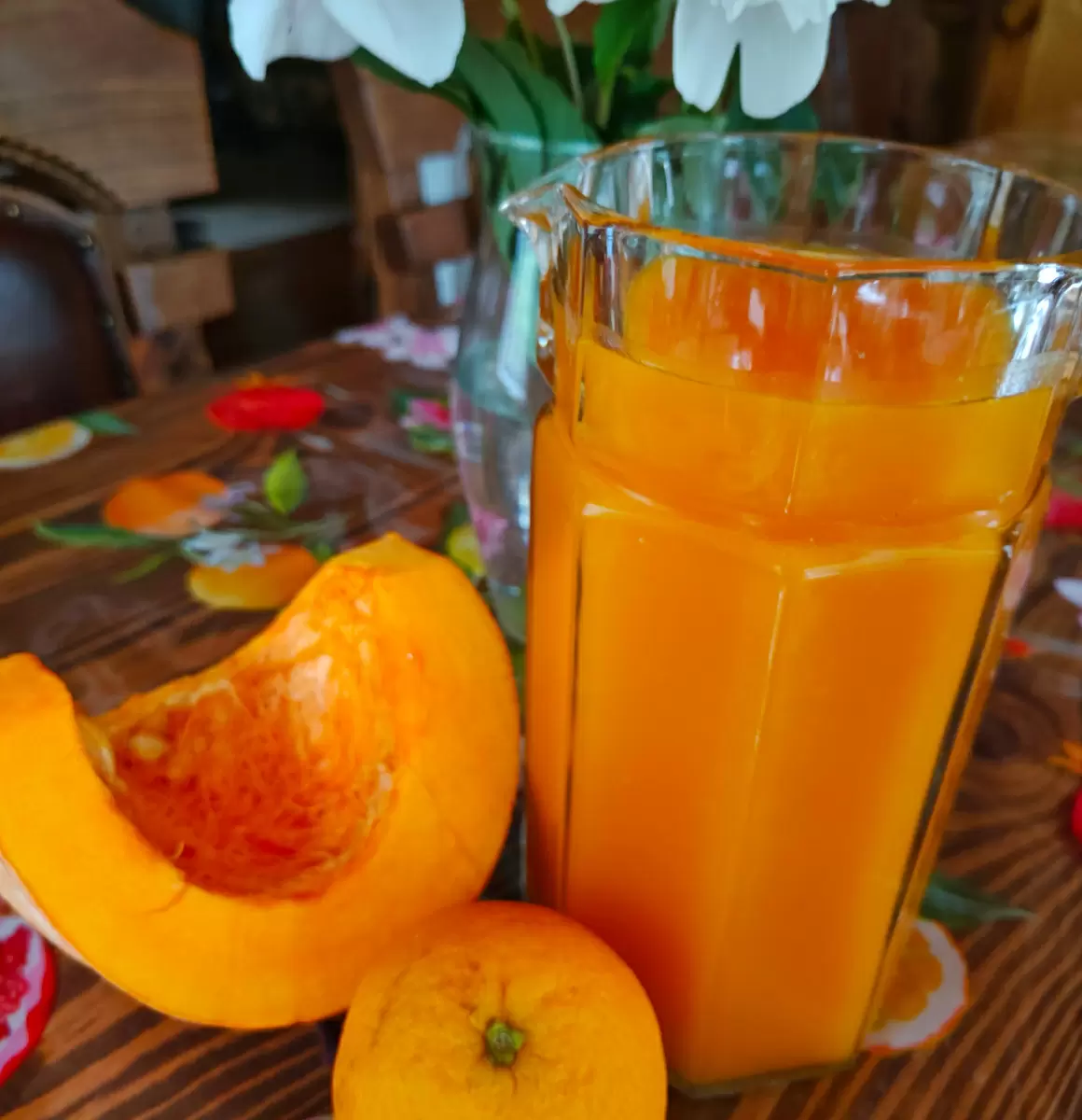 Пекарня осени: тыквенный сок с апельсином – вкусный и полезный напиток