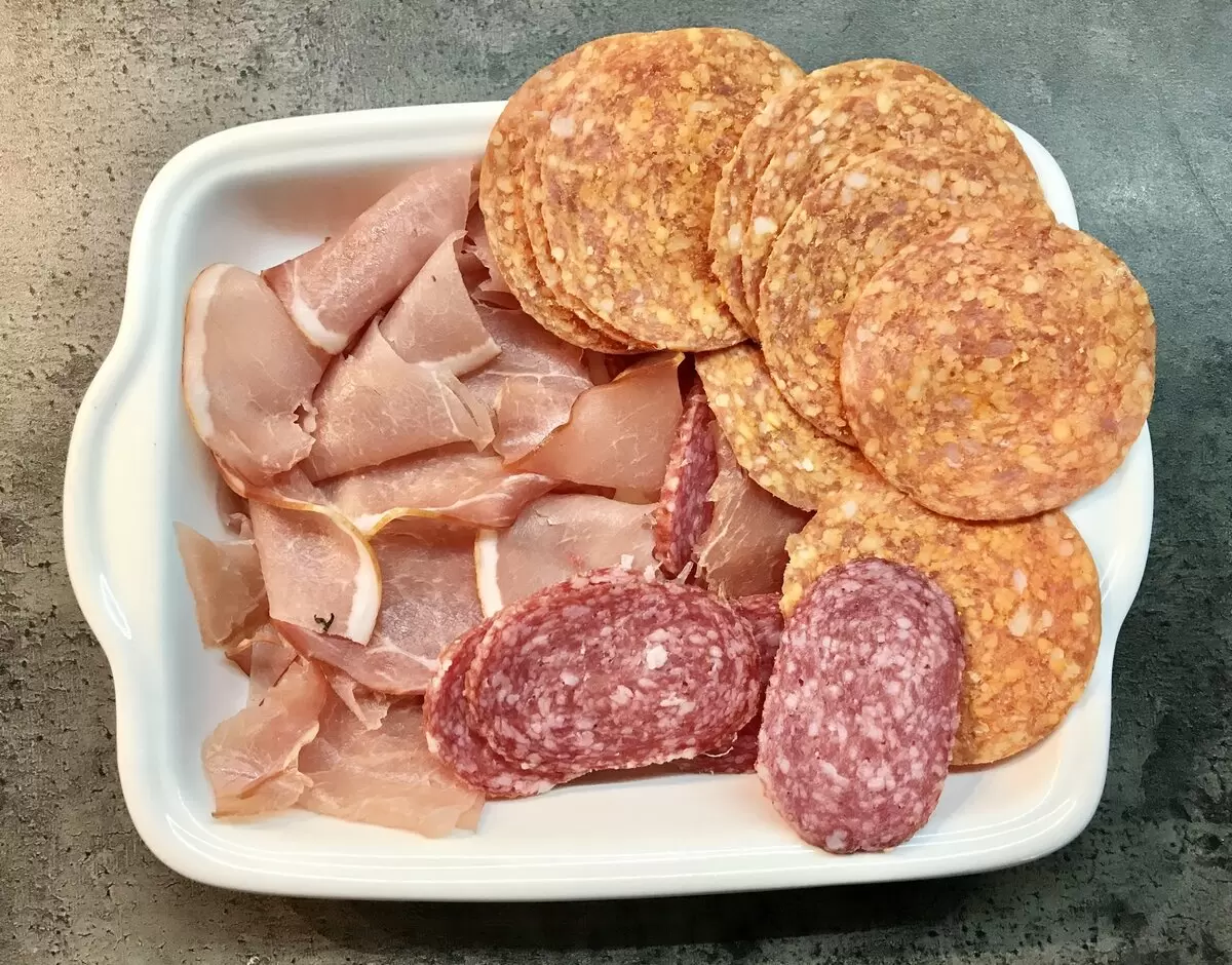 Идеальное тесто для тонкой пиццы: секреты мастерства