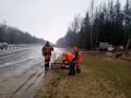Первый весенний субботник прошёл на 361-м километре трассы А108