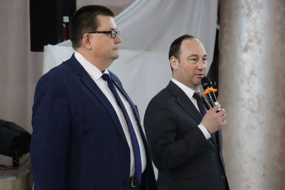 ������ ����������: ������ � ��������� ���������� ������� ��������� ������ �������� 14-������ ������� ������