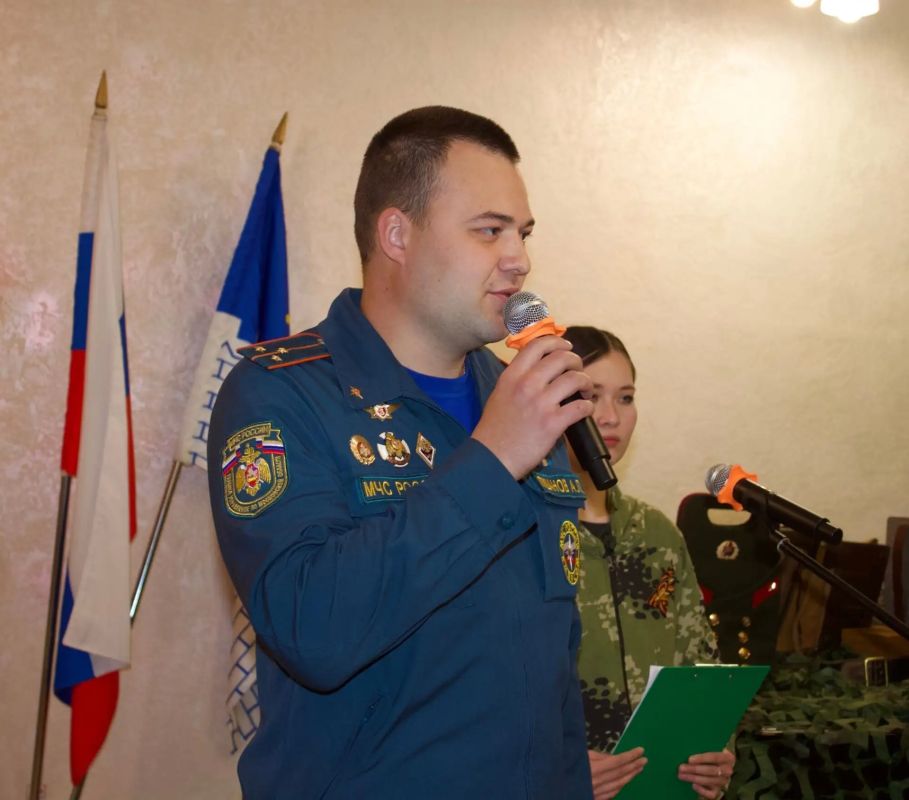 В Сергиевом Посаде прошла патриотическая игра «Русская земля - Отечество героев!» В Сергиевом Посаде прошла патриотическая игра «Русская земля - Отечество героев!»