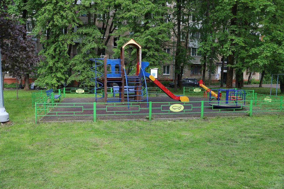 Глава Долгопрудного проинспектировал ход ремонта МКД и локации, нуждающиеся в благоустройстве