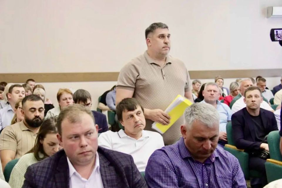 Оперативное совещание: разбираем по существу Оперативное совещание: разбираем по существу