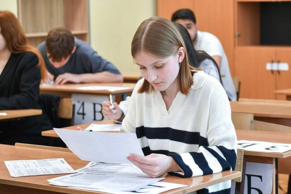 Более 138 тыс. школьников сдадут ЕГЭ и ОГЭ в Подмосковье в этом году